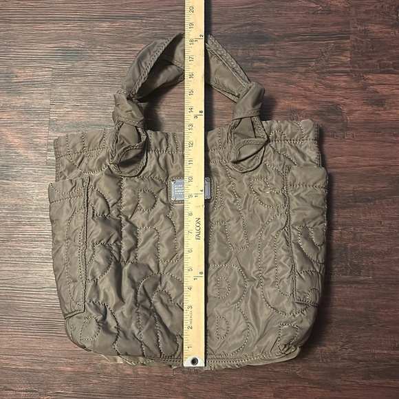Marc Jacobs Quilted Tote Bag - Picture 7 of 16